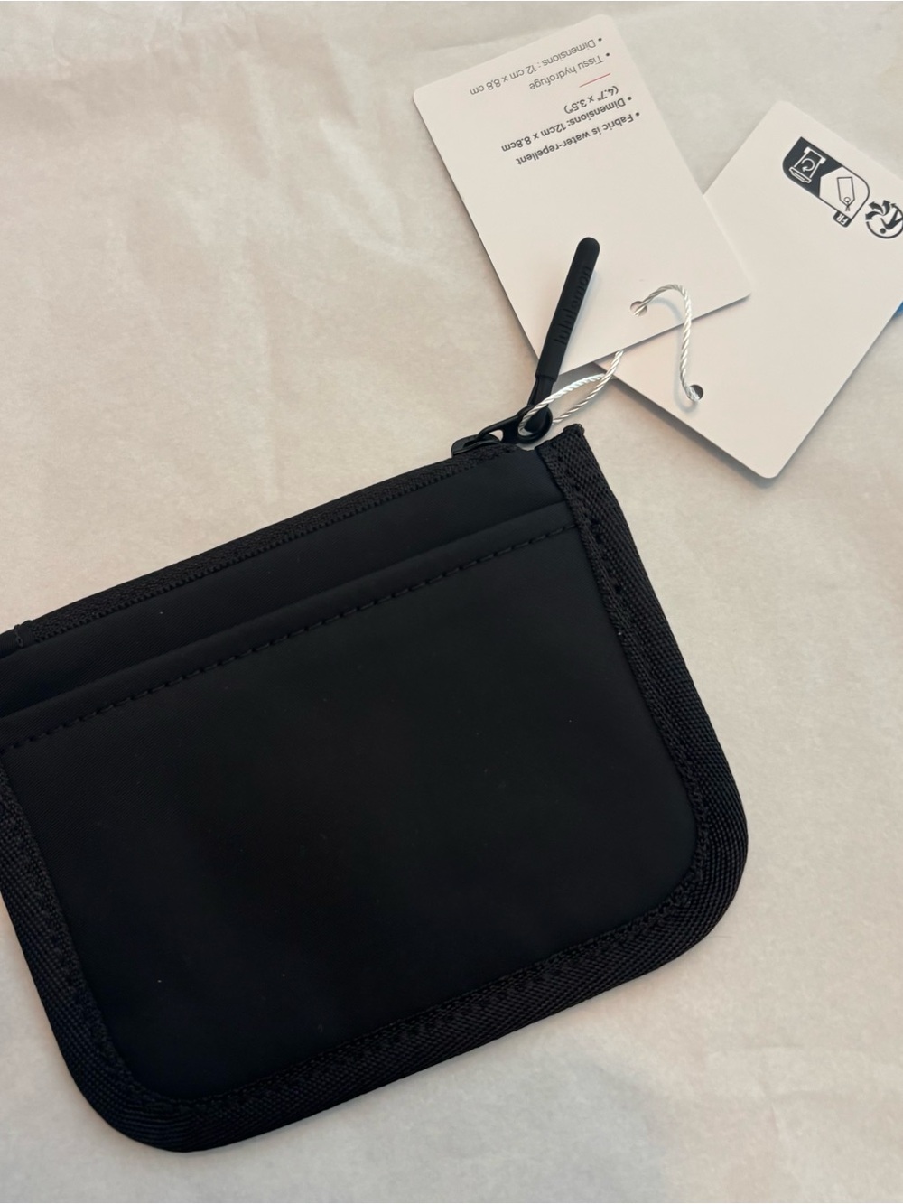 Lululemon Black True Identity Card Case - Picture 2 of 2